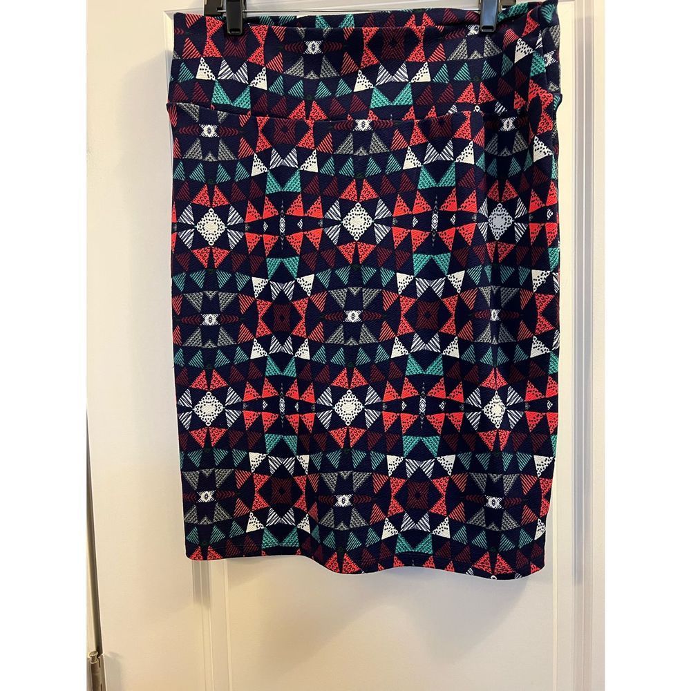 Lularoe mid length skirt XL